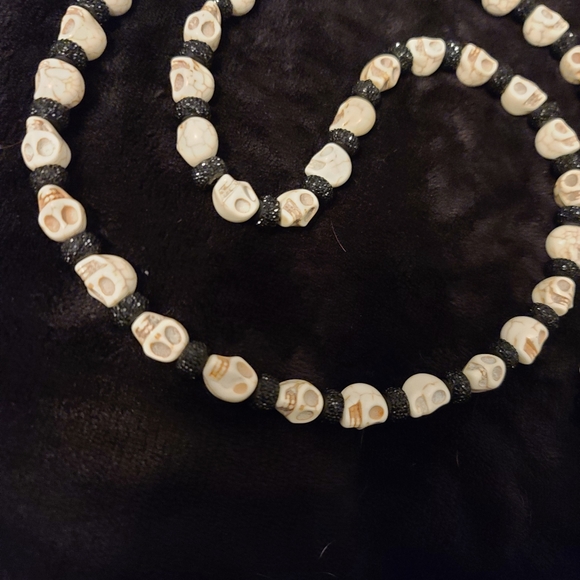 Hand made mask chain - Picture 3 of 3